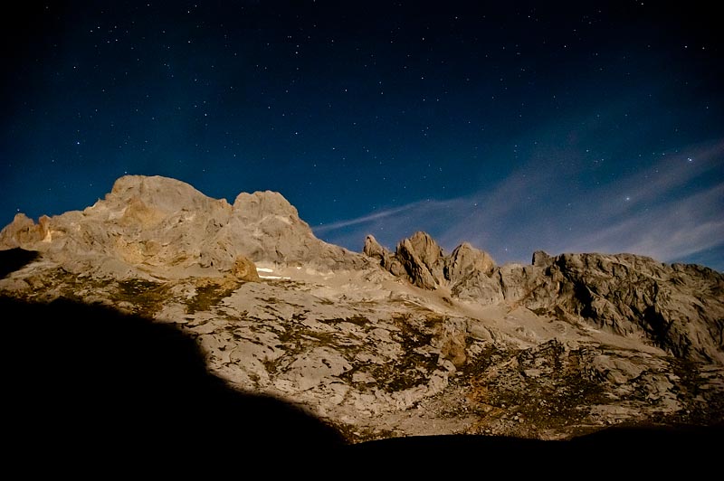 Fotografía nocturna en el Parque Nacional de los Picos de Europa en Asturias.