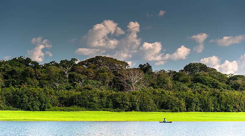Orilla del Amazonas en la ciudad de Leticia. Colombia.